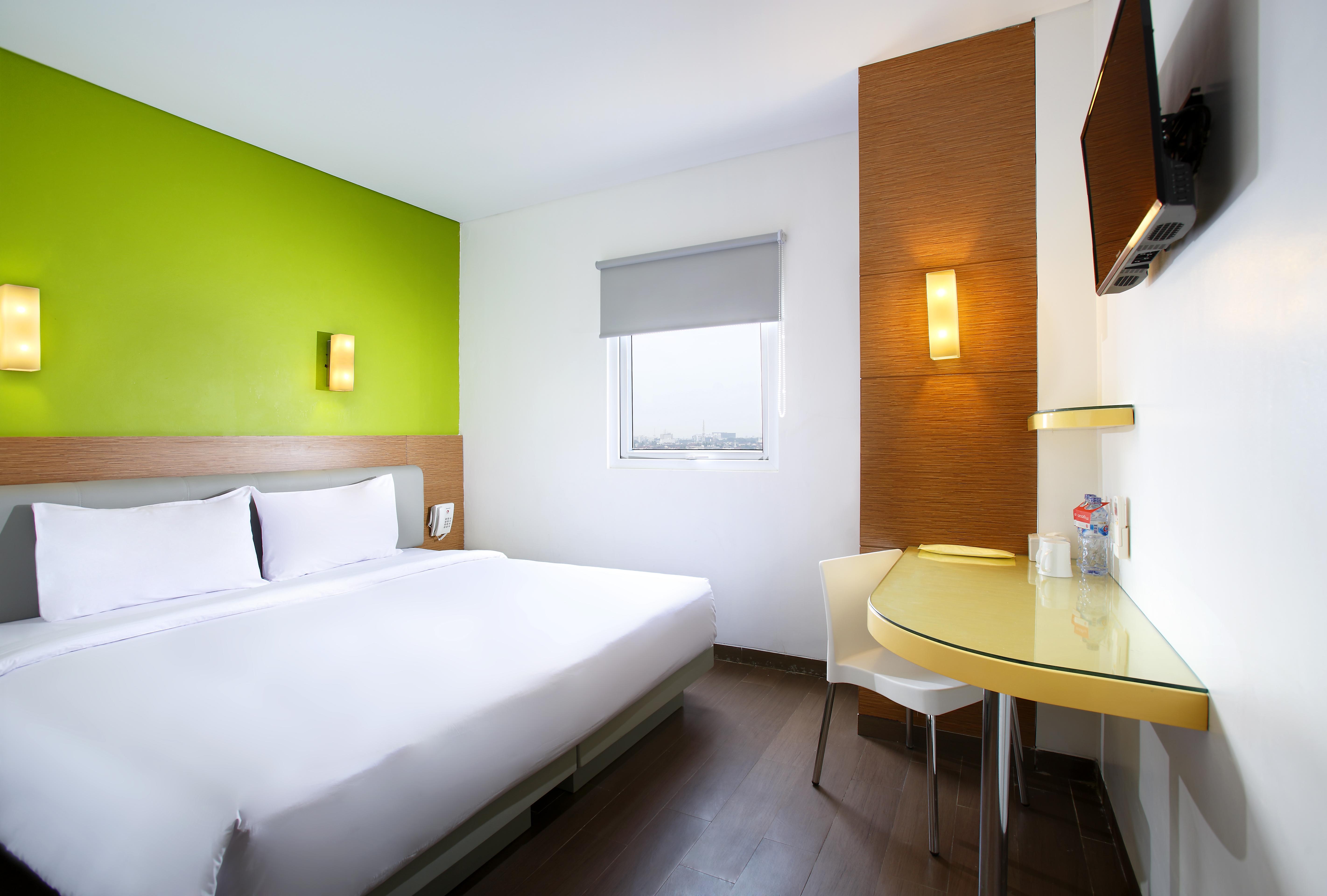 Amaris Hotel Palembang Exterior foto