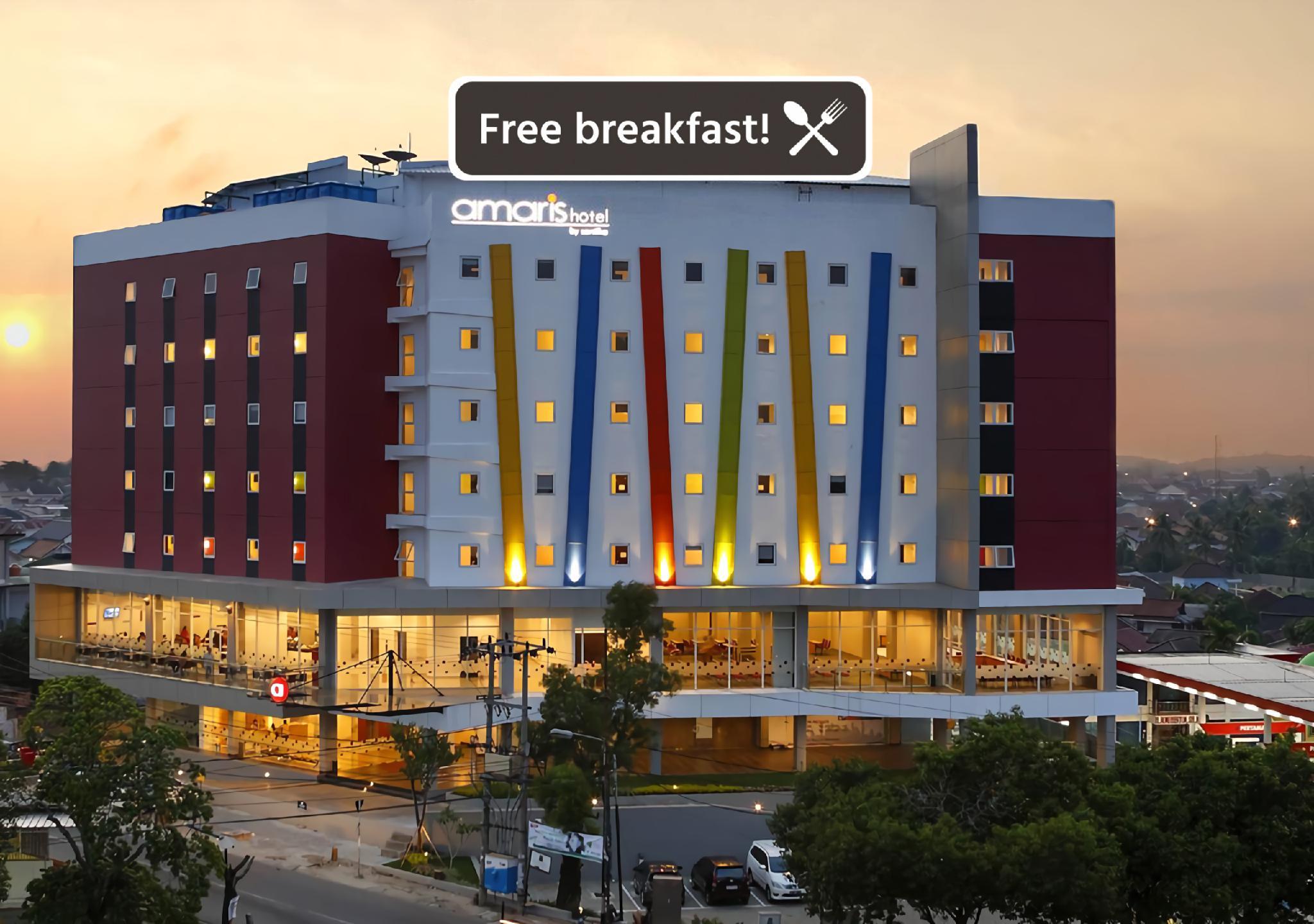 Amaris Hotel Palembang Exterior foto